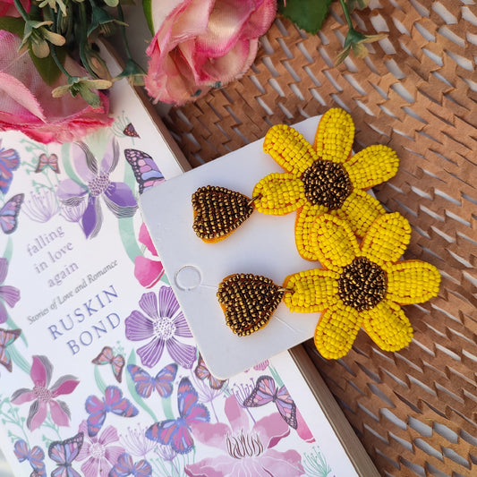 Yellow Daisy De Beased Earring