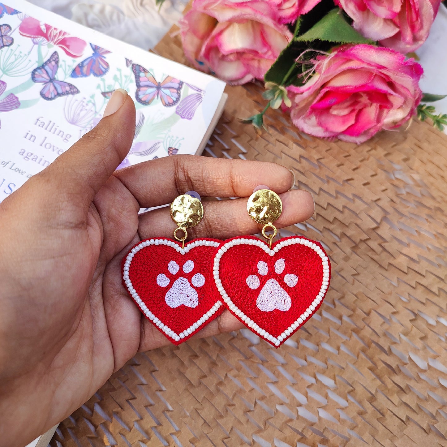 Paweffect Love Embrodered Earring