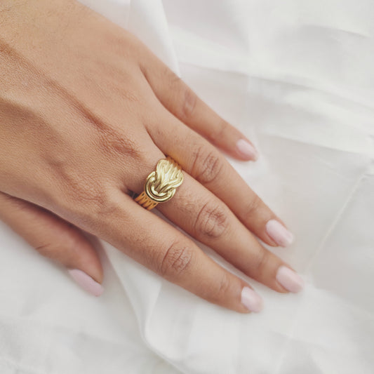 Tracelet Statement Finger Ring