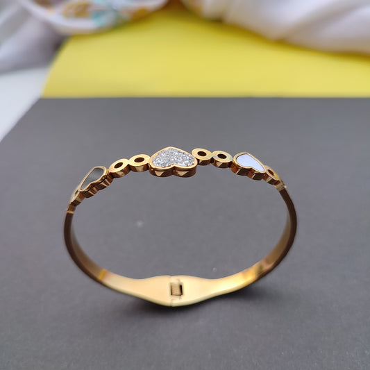 Trilove Kada  Bracelet