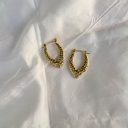 Vintage-Inspired V-Shaped Hoop Earring