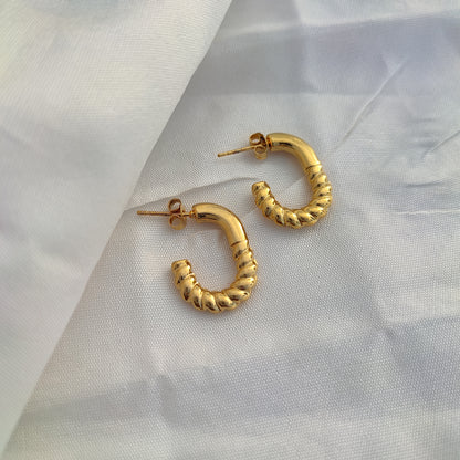 Twisted Rope Hoop Earring